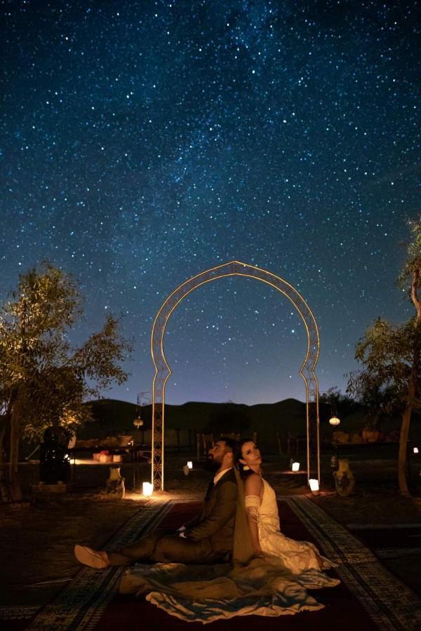 Sahara Majestic Luxury Camp Hotell Merzouga Exteriör bild The Stargazing Arch at the Al-Andalus Hotel