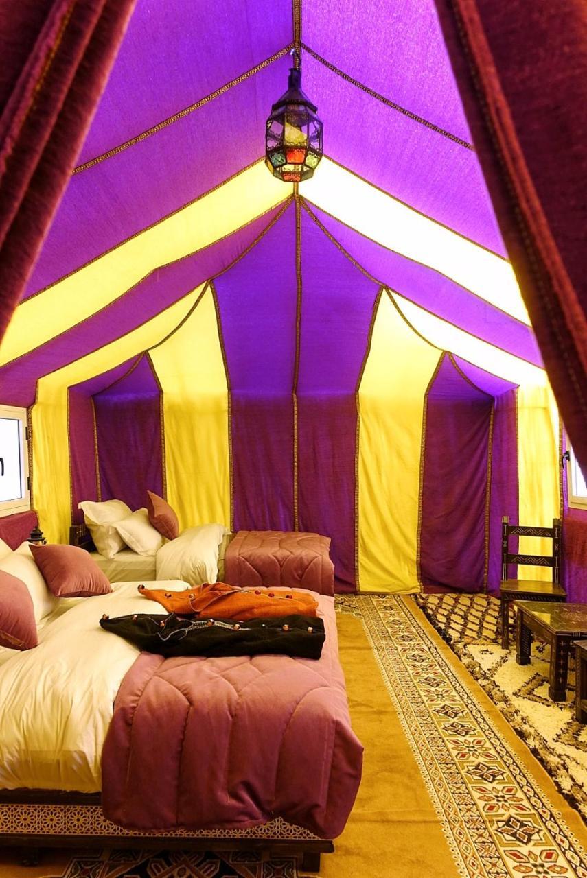 Sahara Majestic Luxury Camp Hotell Merzouga Exteriör bild Interior of a luxury tent